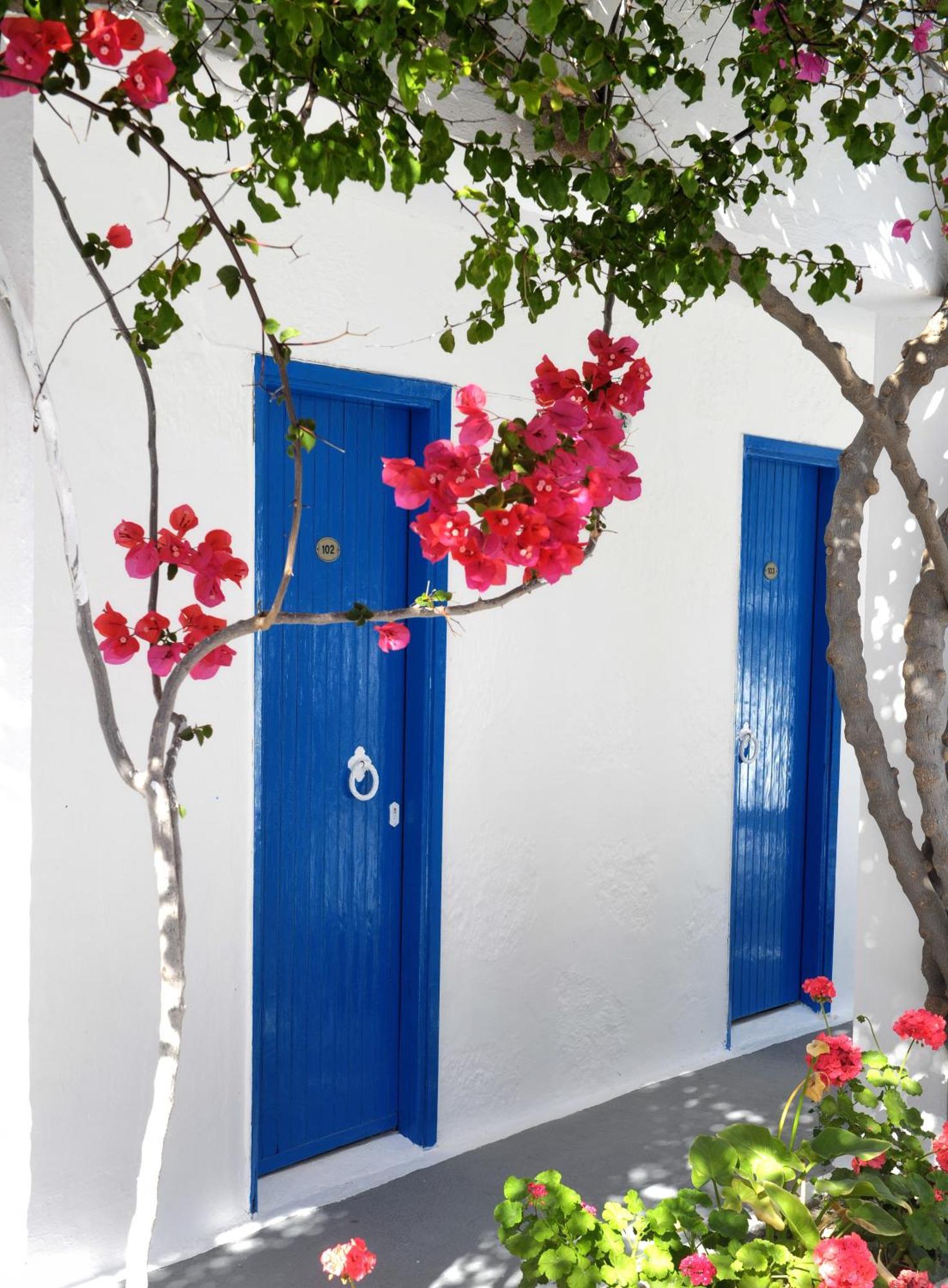 Lagada Beach Hotel Adamantas  Exterior photo