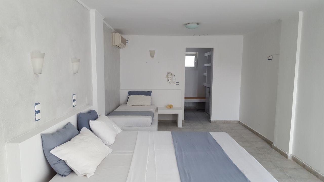Lagada Beach Hotel Adamantas  Exterior photo